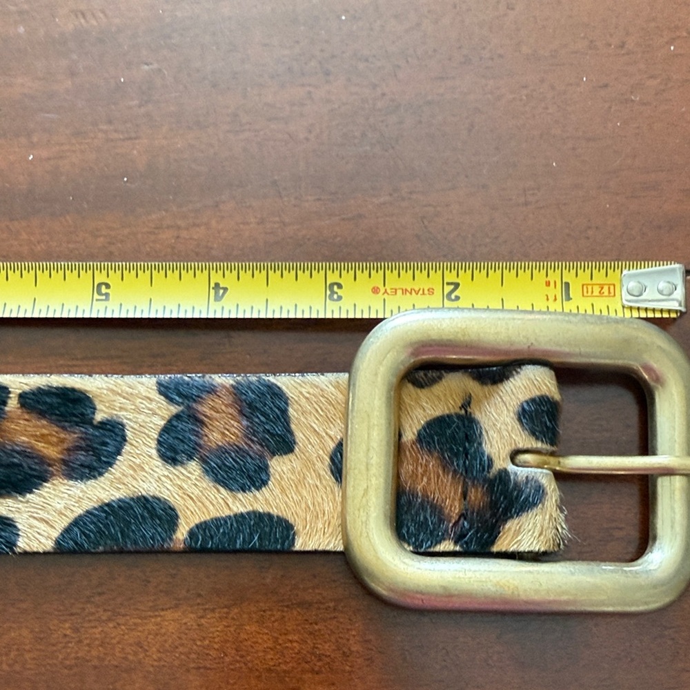 Streets Ahead Cheetah Print/Animal Hair belt. Size Small NWOT